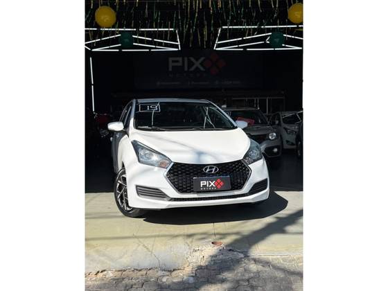 HYUNDAI HB20S 1.0 COMFORT PLUS 12V FLEX 4P MANUAL